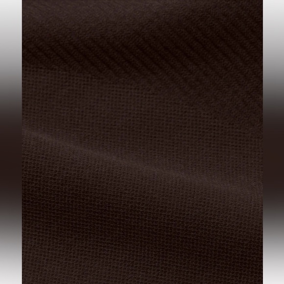 SET Active Bra and Leggings Set - Picture 3 of 5